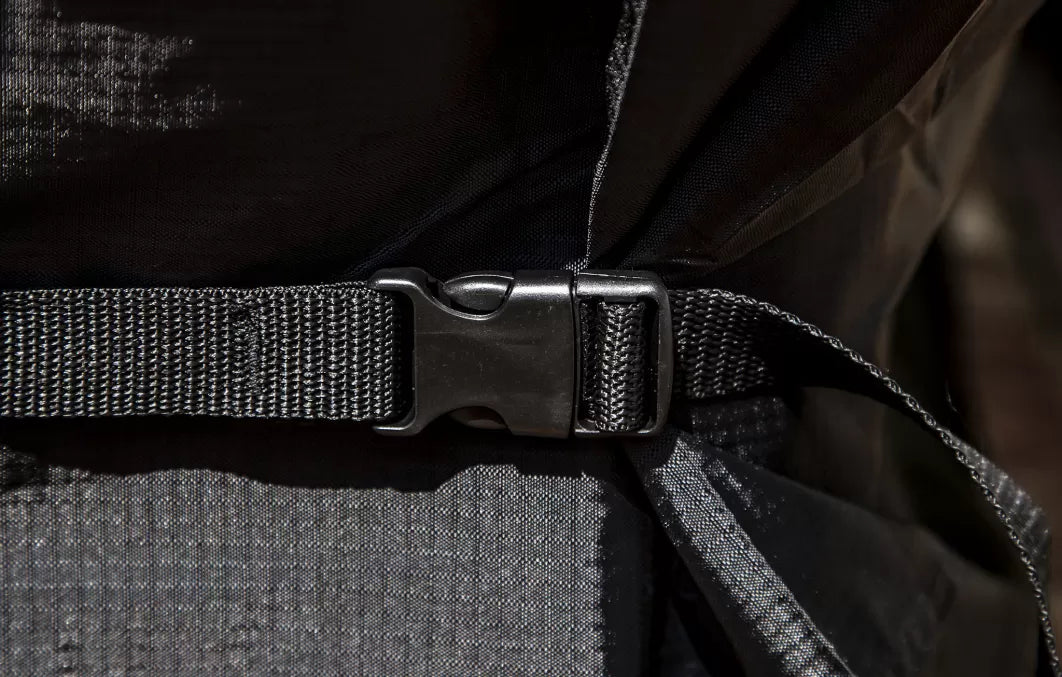 Katie Blake Large 4 Chair Round Dining Set Night Cover