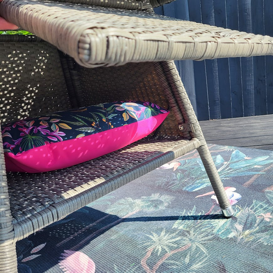 EX-DISPLAY Stackable 6 Seat Round Dining Set - By Vila