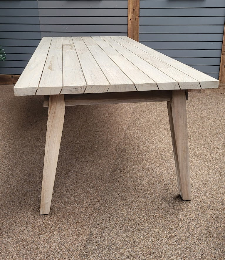 Derby Teak Outdoor Dining Table by 4 Seasons Outdoor