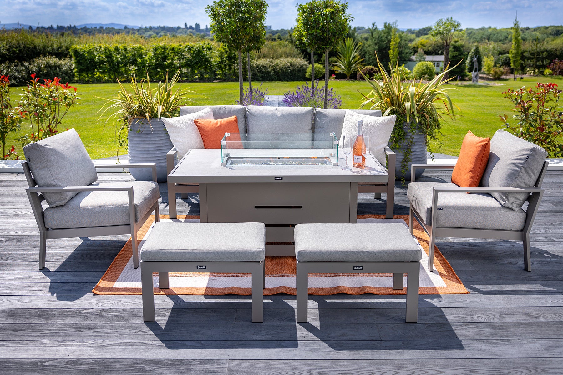 Rio Outdoor Large Lounge Set with Firepit Table | Hartman