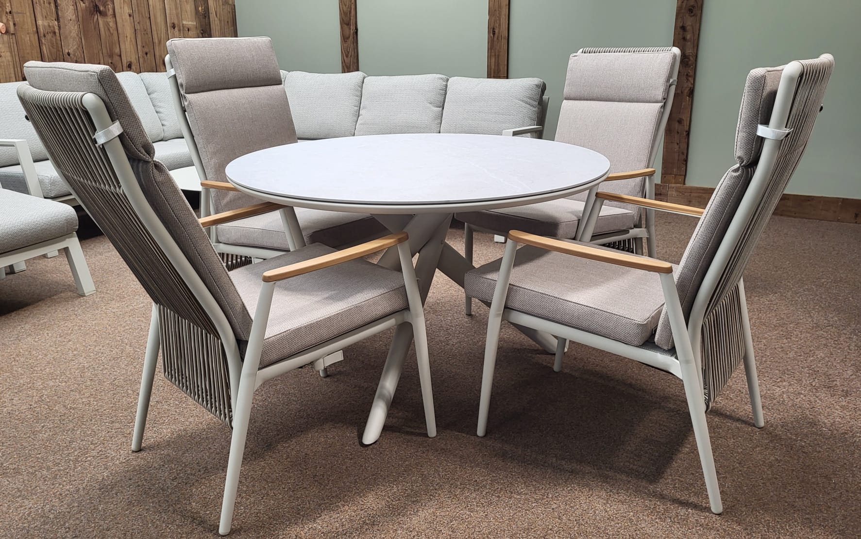 Outdoor 4 Seat Reclining Dining Set - Arnside By Vila