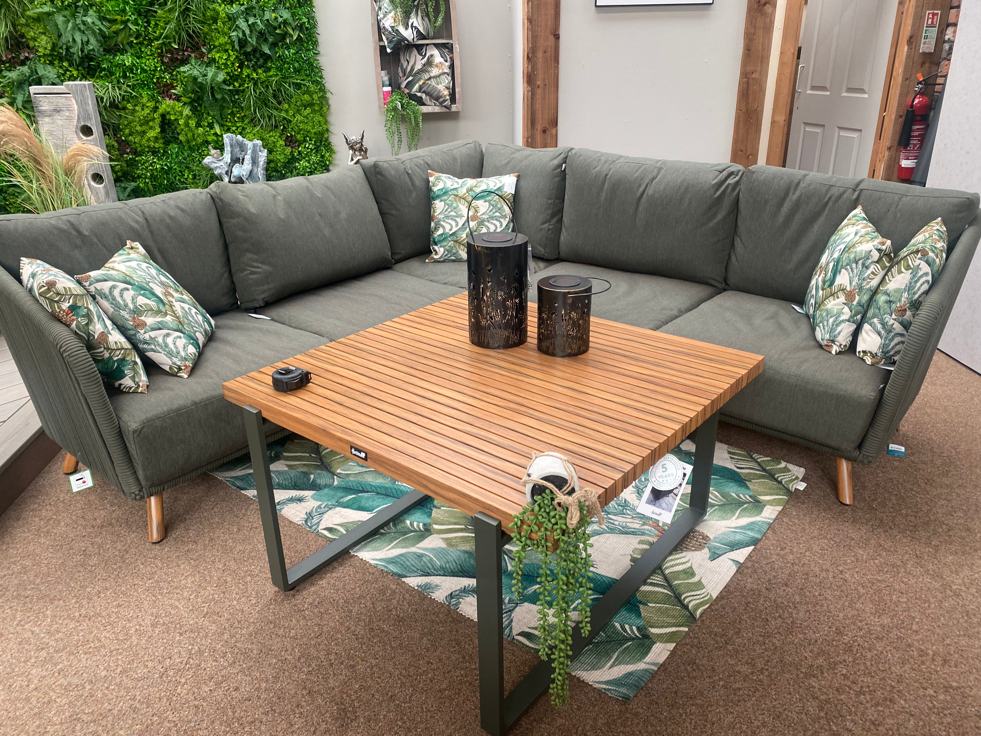 EX-DISPLAY - Outdoor Square Casual Corner Set - Eden By Hartman