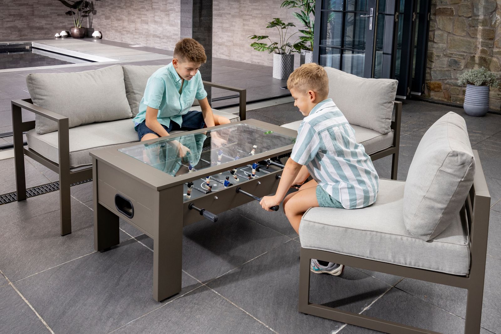 Toca Outdoor Lounge Set with Football Table| Hartman