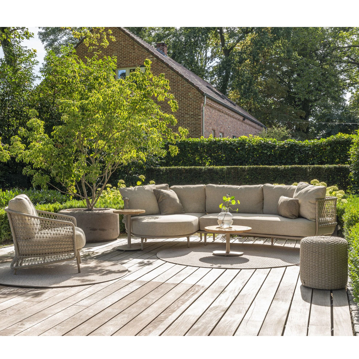 Sardinia Outdoor Luxury Lounge Set with Tables and Lounge Chair | 4 Seasons Outdoor