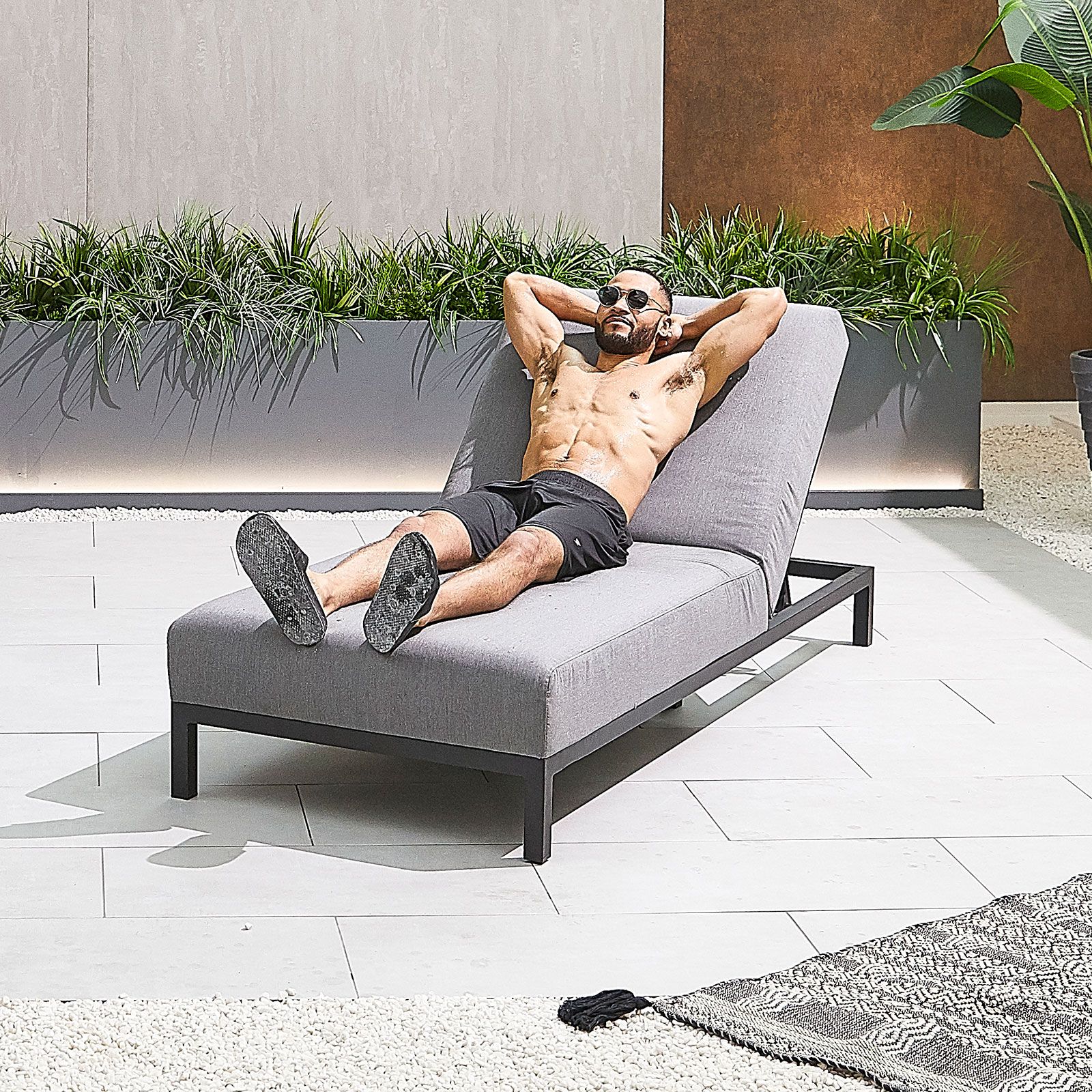 EX-DISPLAY - Sunny Outdoor Fabric Sun Lounger by Nova