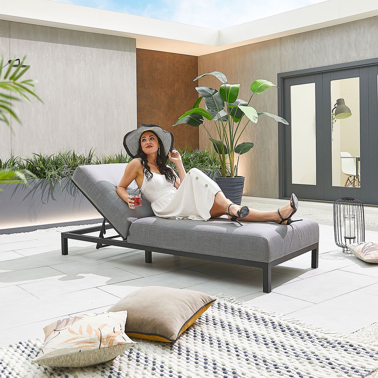 EX-DISPLAY - Sunny Outdoor Fabric Sun Lounger by Nova