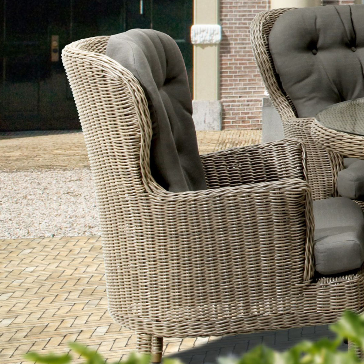 Buckingham Outdoor King Chair by 4 Seasons Outdoor
