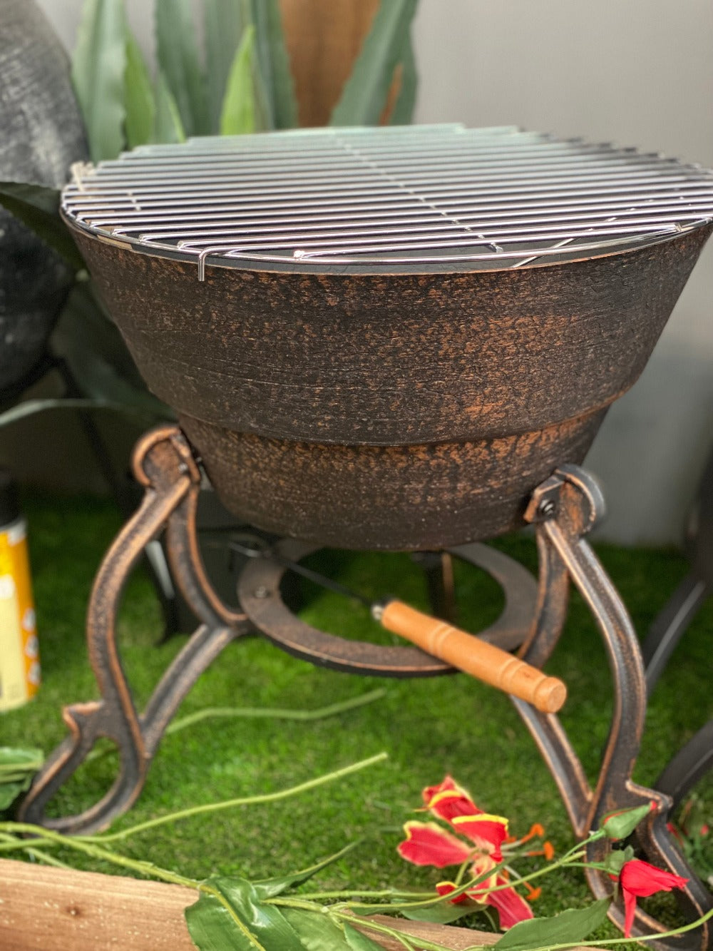 Safir Cast Iron Firepit