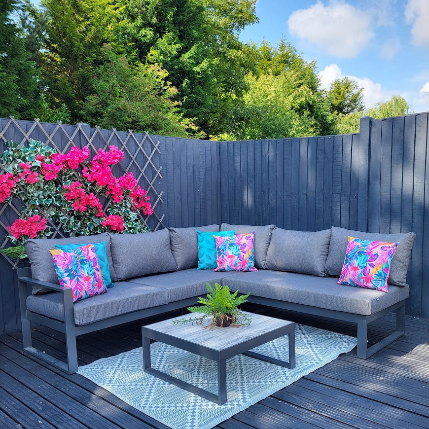 Why Now Is The Perfect Time To Buy Garden Furniture