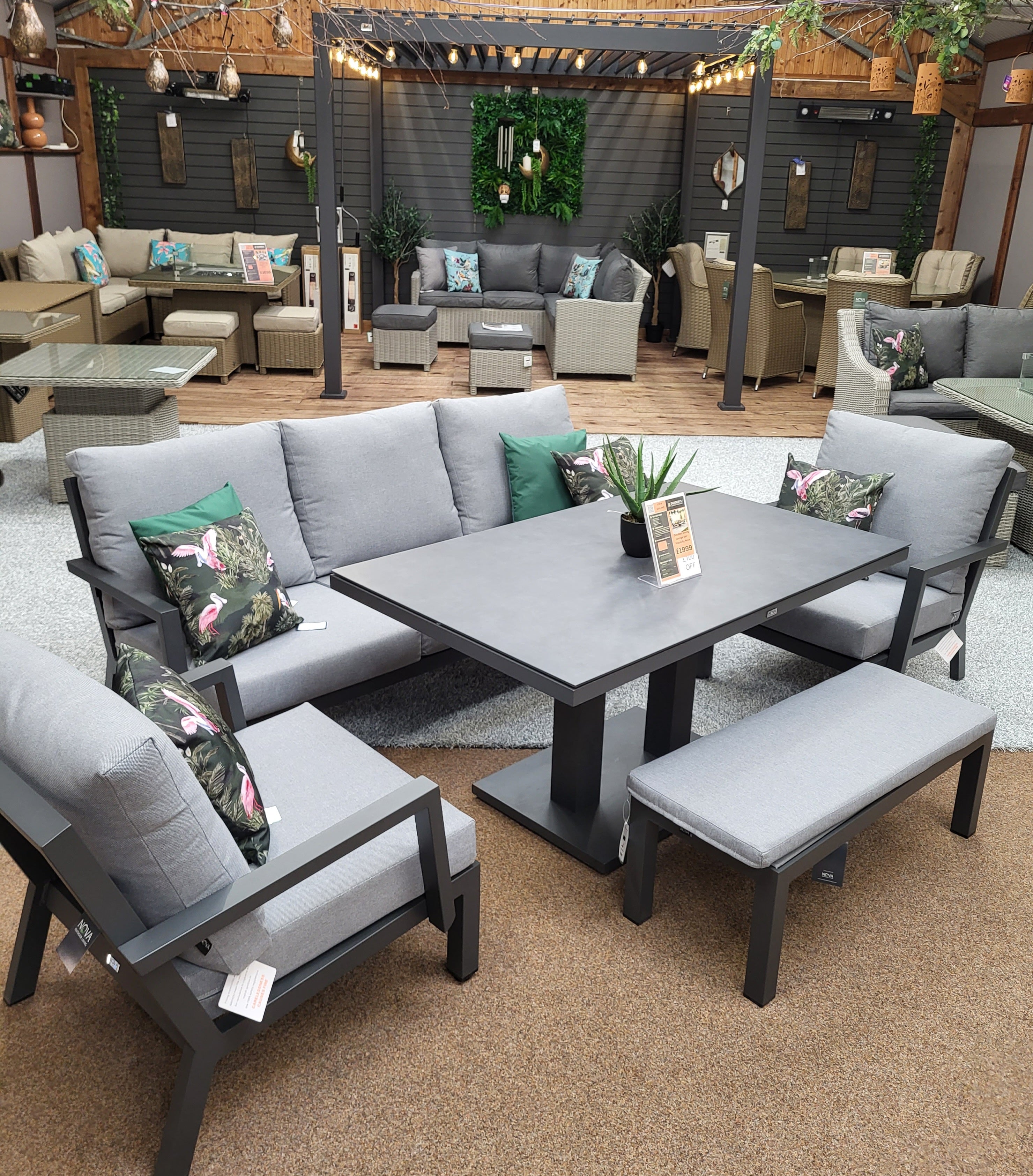 Find Your Perfect Garden Furniture With Duxburys