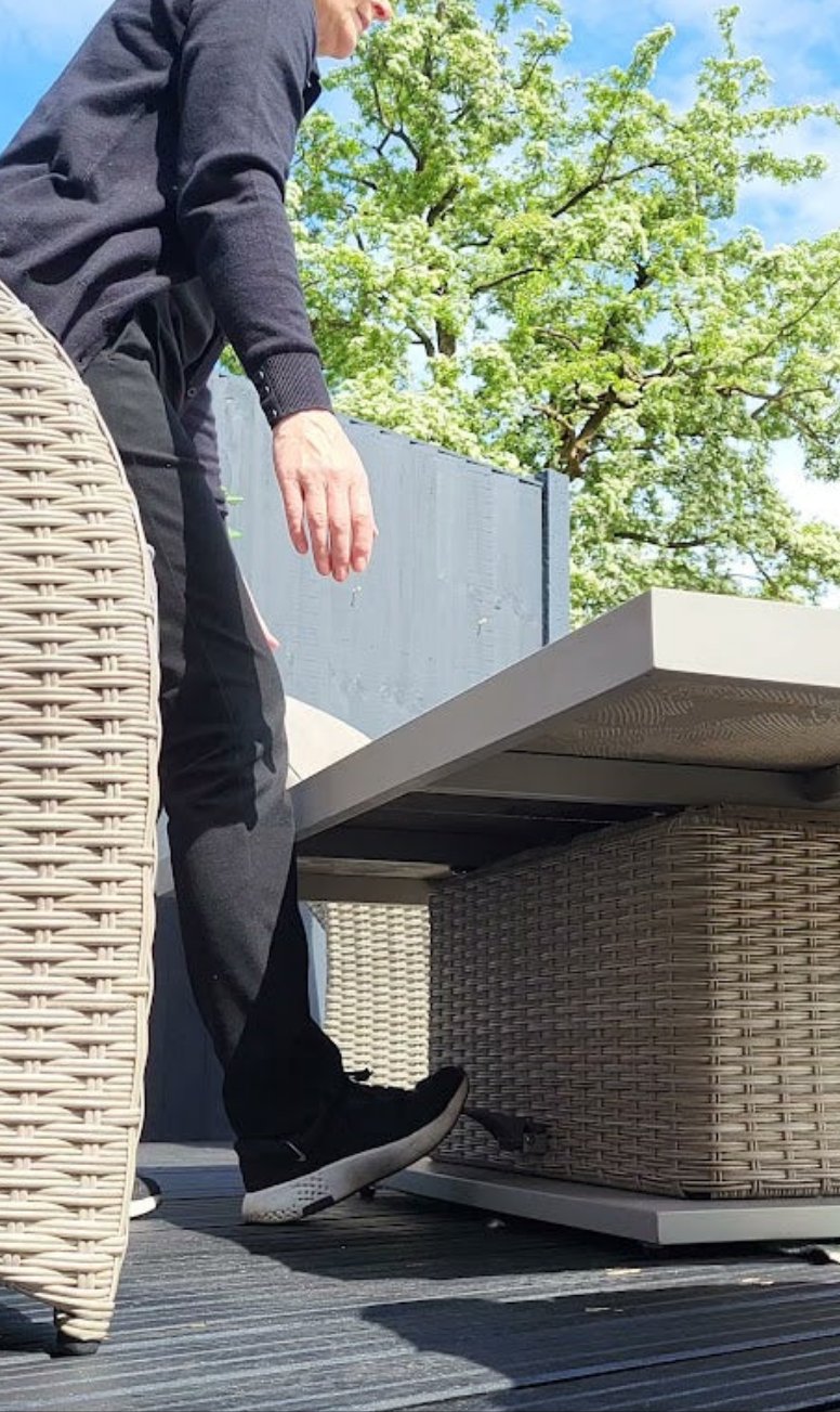 Rocking & Reclining Lounge Set with Adjustable Table in Natural - Bowness By Vila