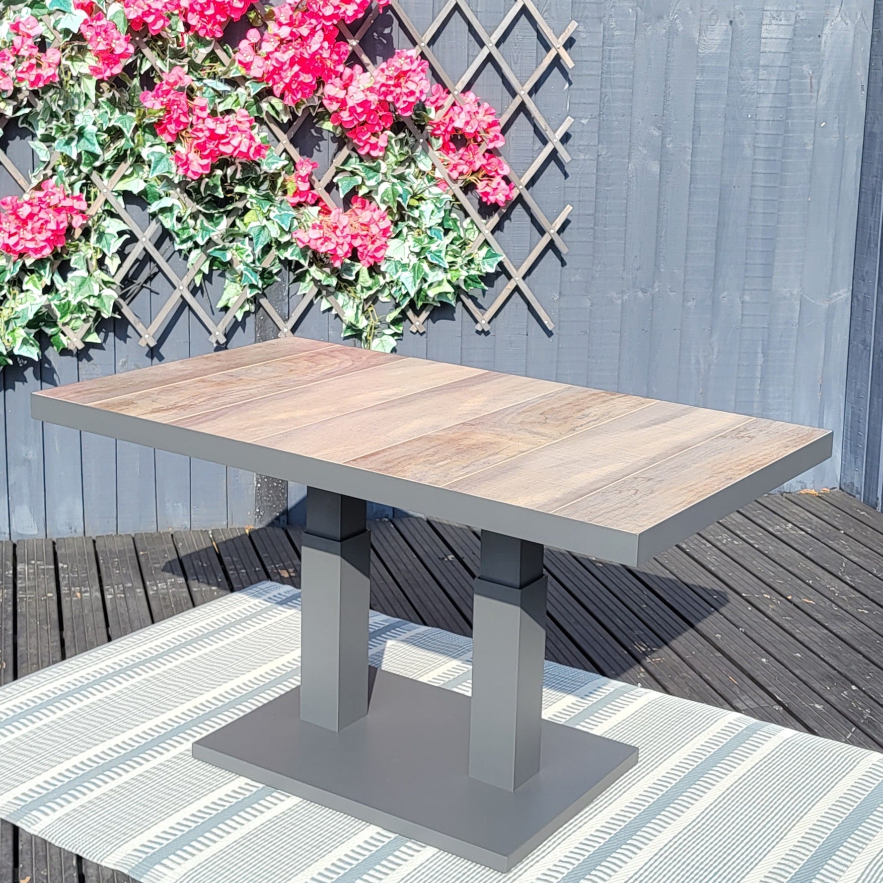 Outdoor Sofa Set with Adjustable Table - Triton By Vila