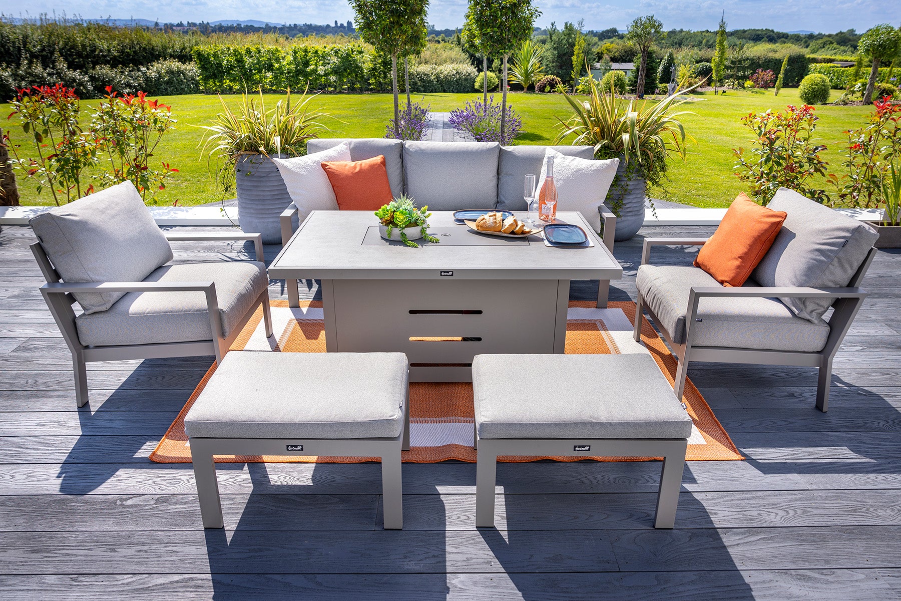 Rio Outdoor Large Lounge Set with Firepit Table | Hartman