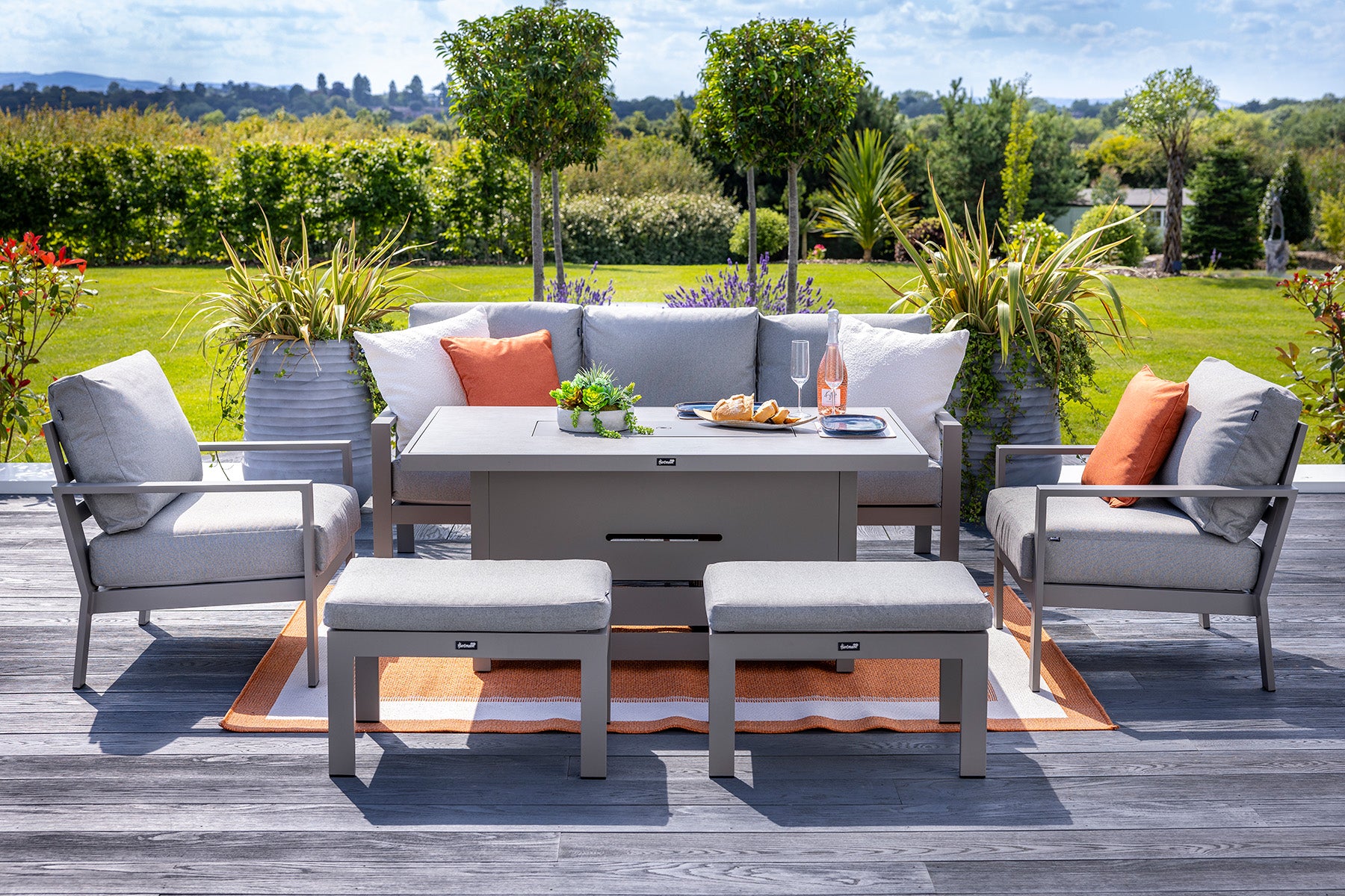 Rio Outdoor Large Lounge Set with Firepit Table | Hartman