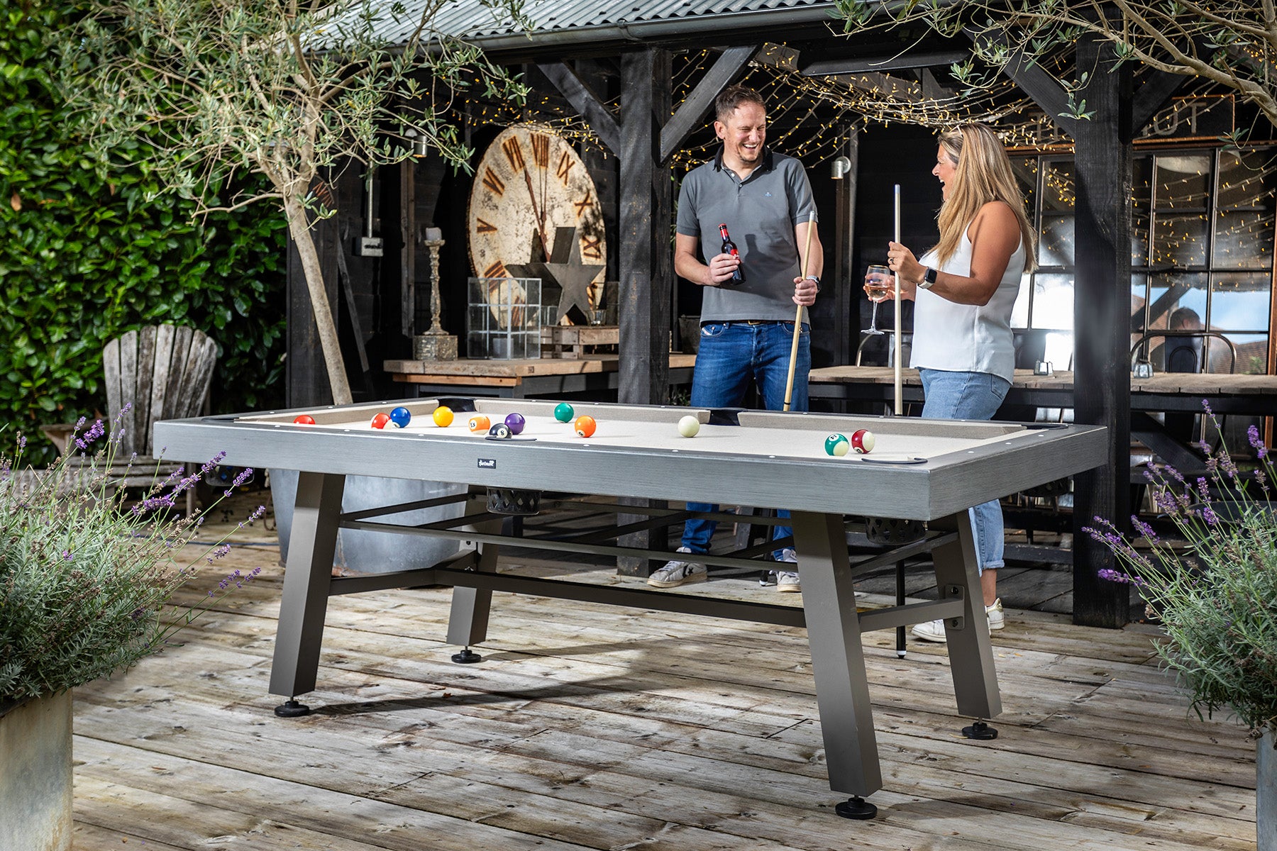 Crucible Outdoor Dining and Gaming Set | Hartman