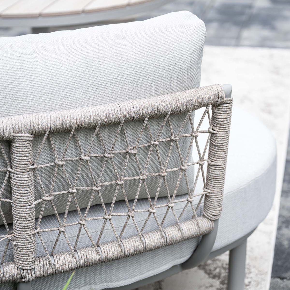 Matera Curved corner lounge dining set | Garden Impressions