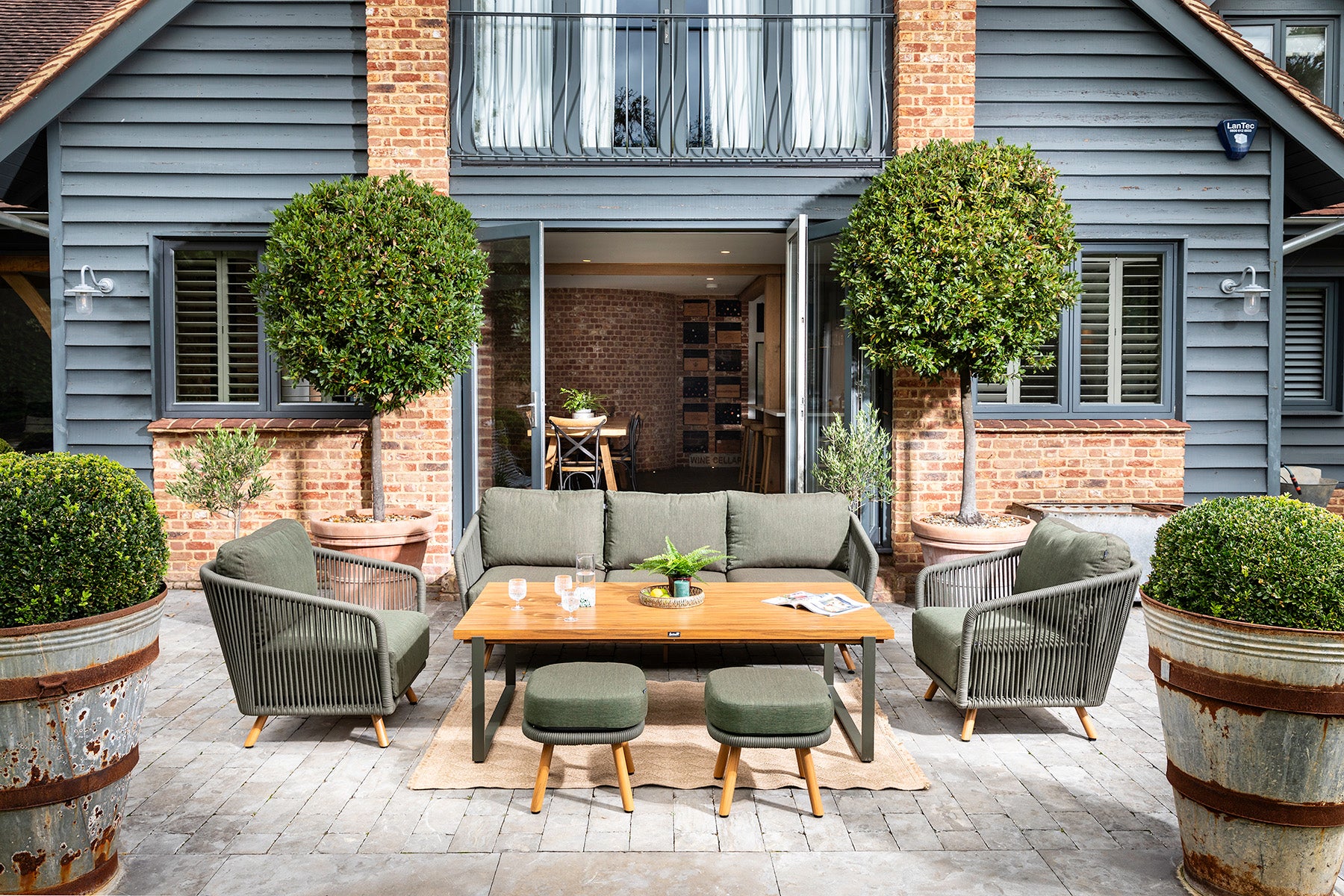 Eden Outdoor 3 Seat Lounge Set | Hartman