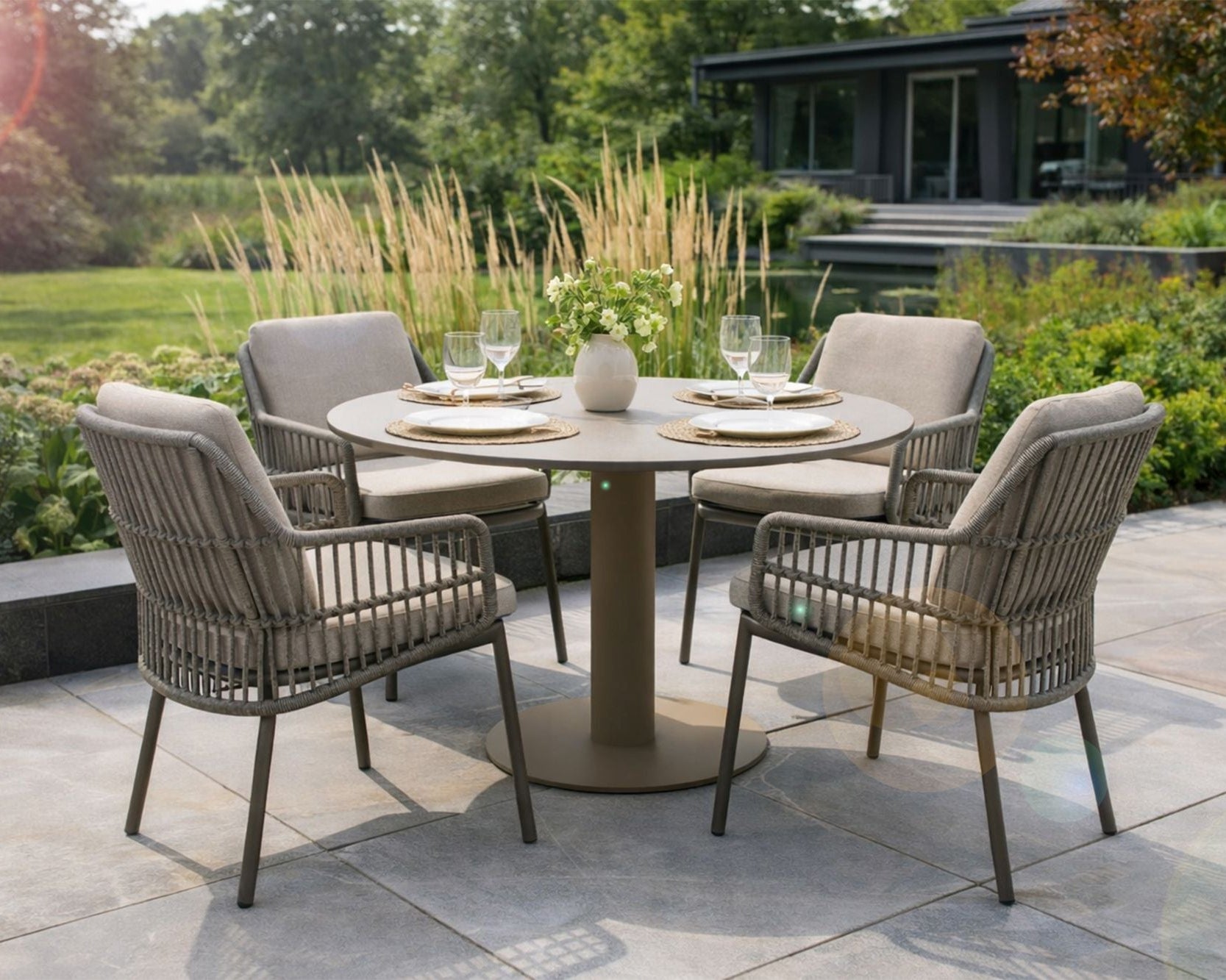 Alicante 4 Seat Dining Set with Sarah Table in Terre | 4 Seasons Outdoor