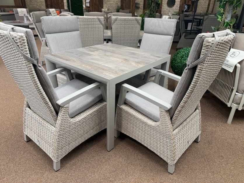 Kendal 4 Seat Outdoor Reclining Dining Set All Weather in Ecru | Vila