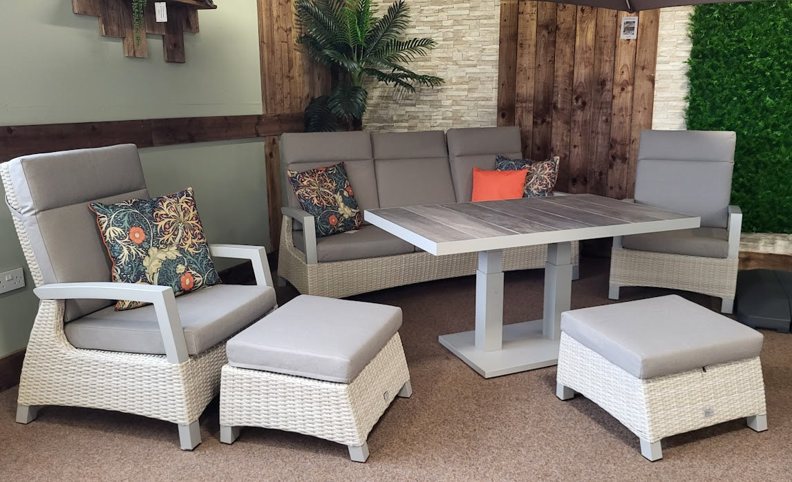 Outdoor Reclining Lounge Set with 140cm table in Natural - Kendal by Vila