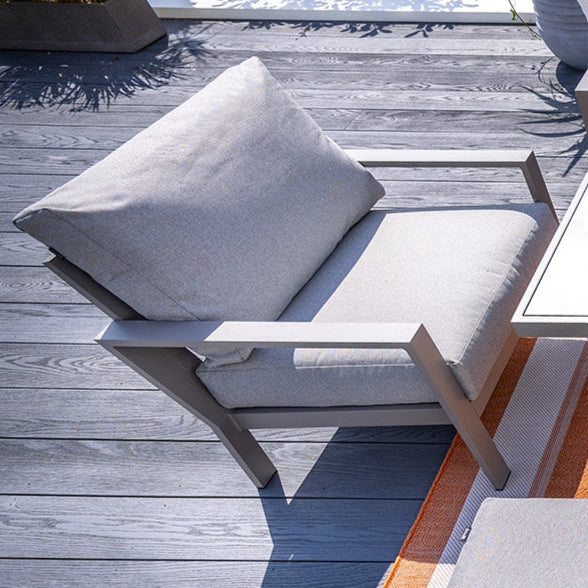 Rio Outdoor Lounge Chair | Hartman