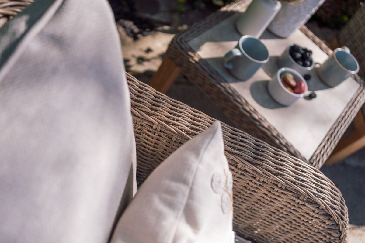 Coniston Bistro Set in Natural | Vila