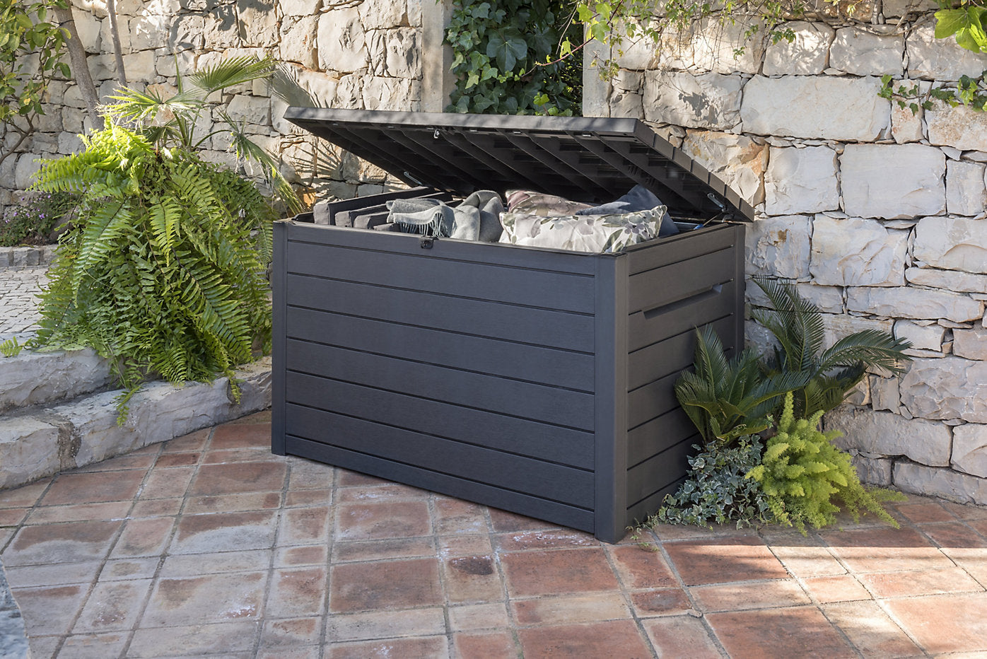 Keter XXL Deck Box 870L | Norfolk Leisure