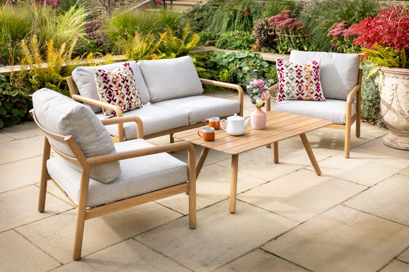 Sahara Outdoor 2 Seat Lounge Set | Hartman