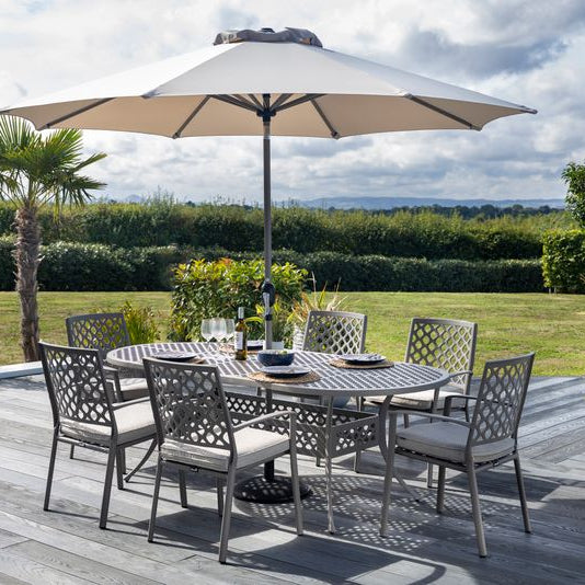 Avebury Outdoor 6 Seat Oval Dining Set | Hartman