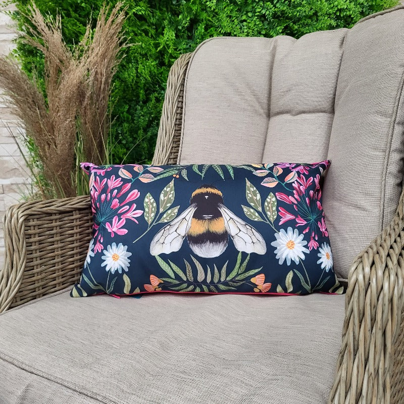 House of Bloom Zinnia Bee Rectangular Outdoor Scatter Cushion - Navy